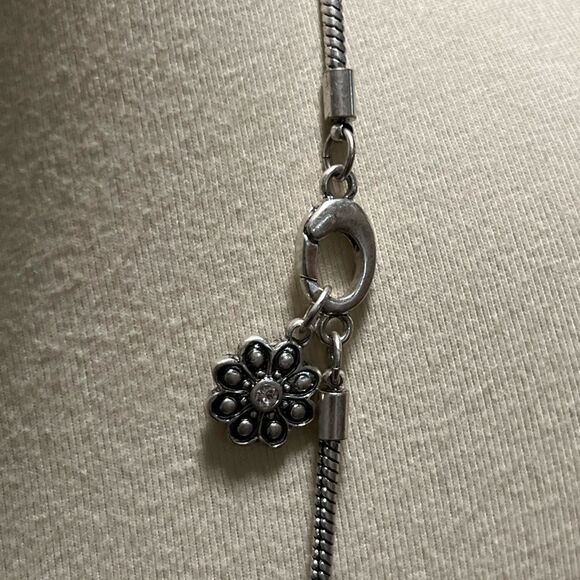Premier Designs Silver Necklace with Charms #PDNK1 - Picture 4 of 8
